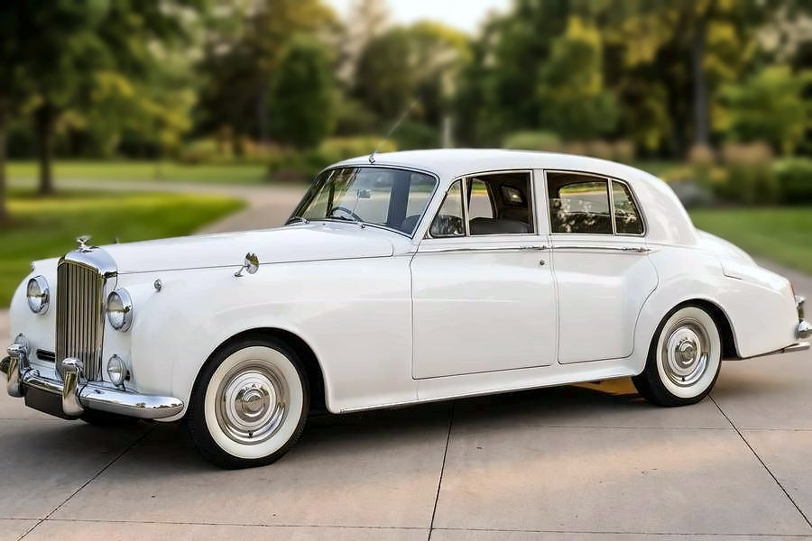 White 1959 Bentley S